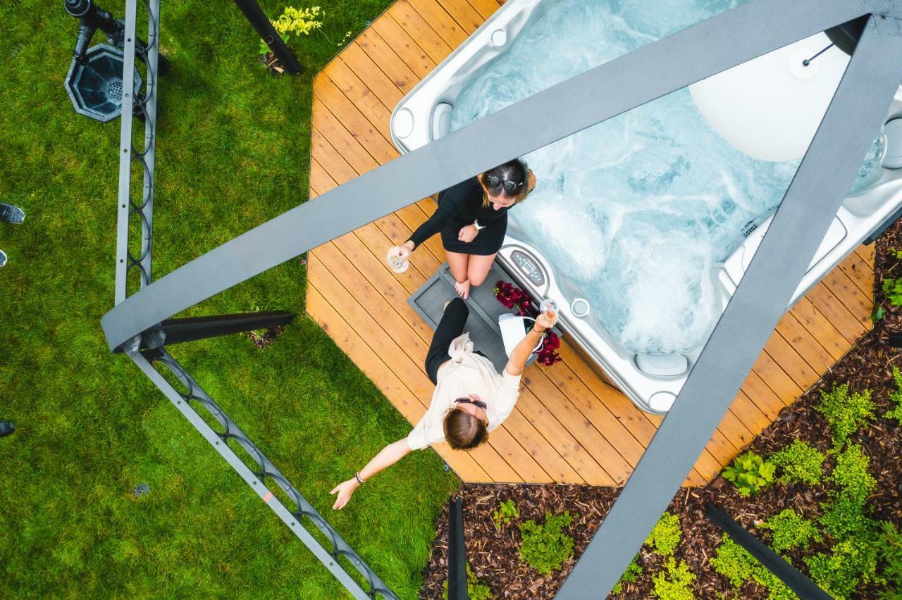 Garden Suites Residence By Tkc Praga Exterior foto